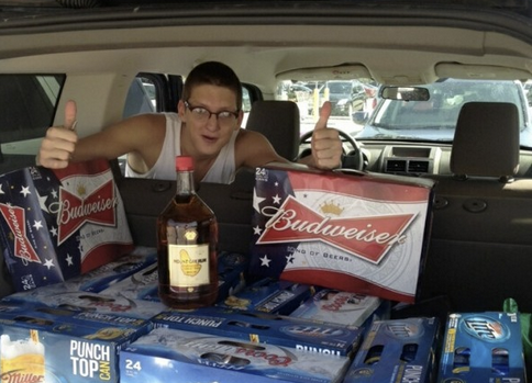 5 Awkward Guys You Meet During Rush