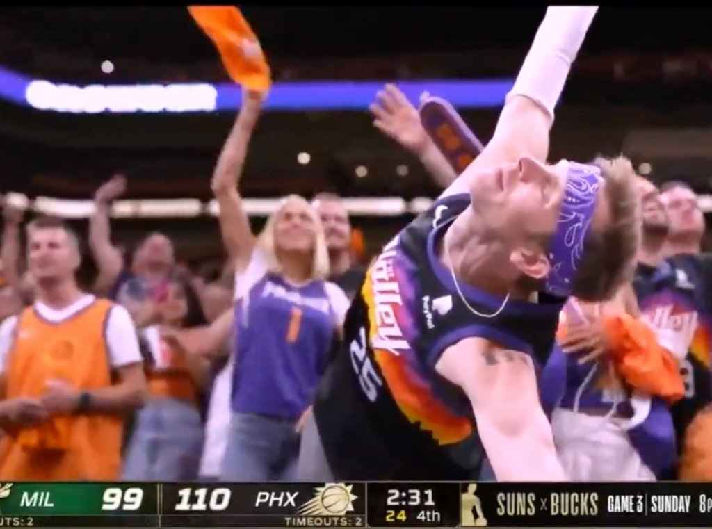 These Suns’ Fans Are The Definition Of Desert Dogs, And I Love Them