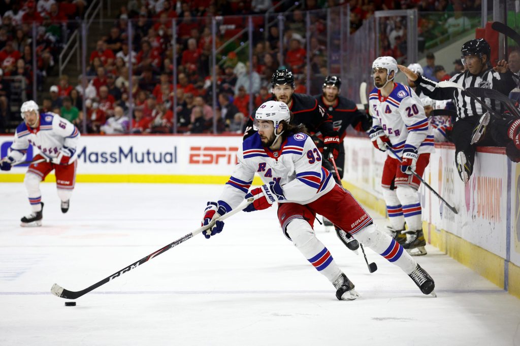 Bet $10 On The Rangers vs. The Lightning And Get $200 When A Goal Is Scored
