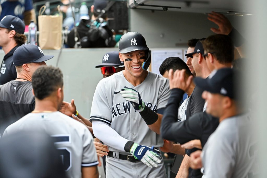 Bet $1 On The Yankees v. Red Sox and Get $200 Back Instantly