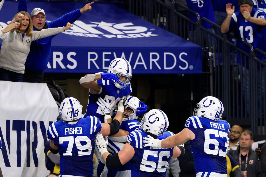 Bet $5 On The Colts vs. The Texans & Get $200 Back Instantly