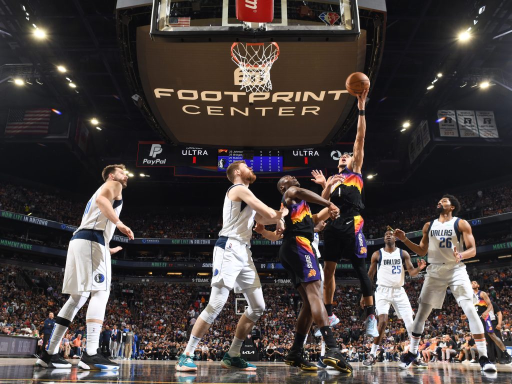 Bet $5 On the Suns vs Mavericks & Get $200 If You Pick The Winner