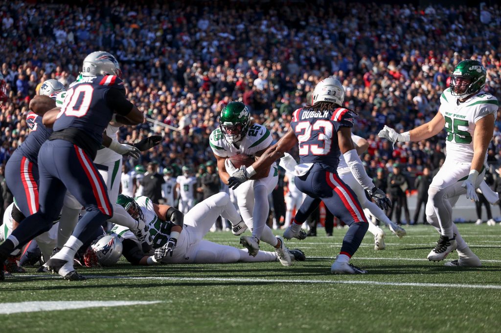 Bet $5 On The Jets vs. The Patriots & Get $200 If You Pick The Winner