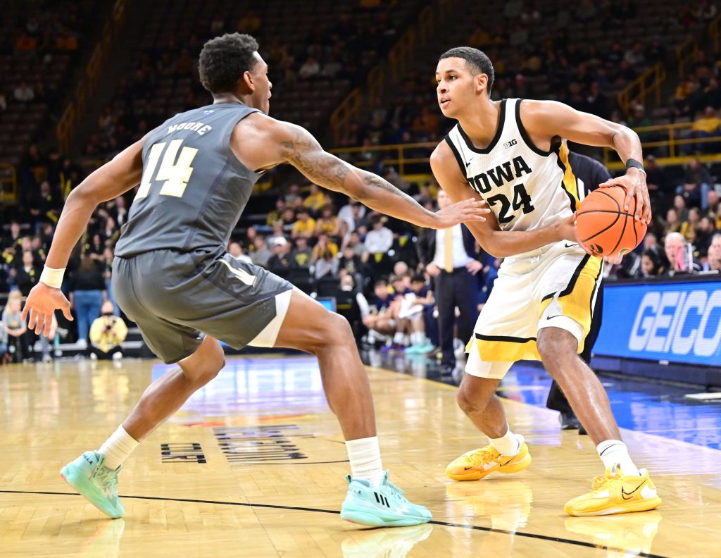 Bet $5 On Iowa State vs. Iowa & Get $150 Back If You Pick The Winner