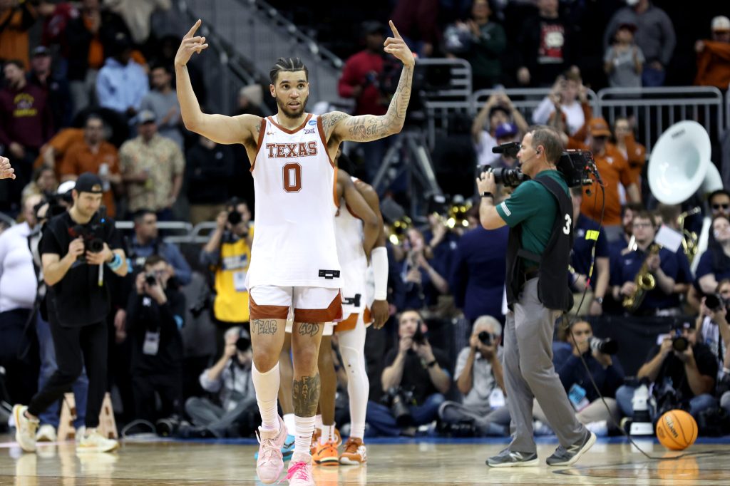 Bet $1 On Texas vs. UMiami & Get $365 In Bet Credits