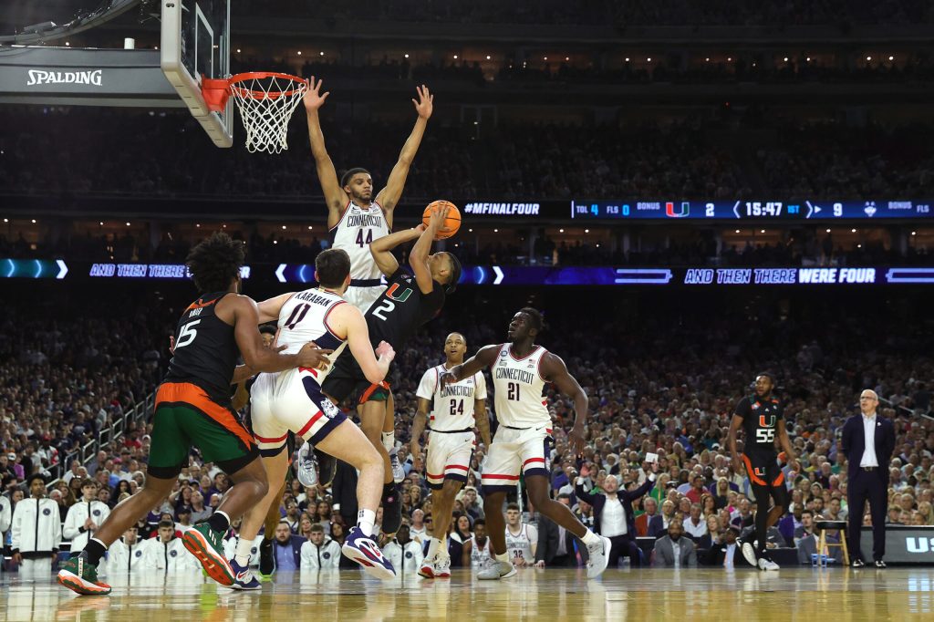 Bet $1 On The College Basketball National Championship & Get $200 In Bet Credits