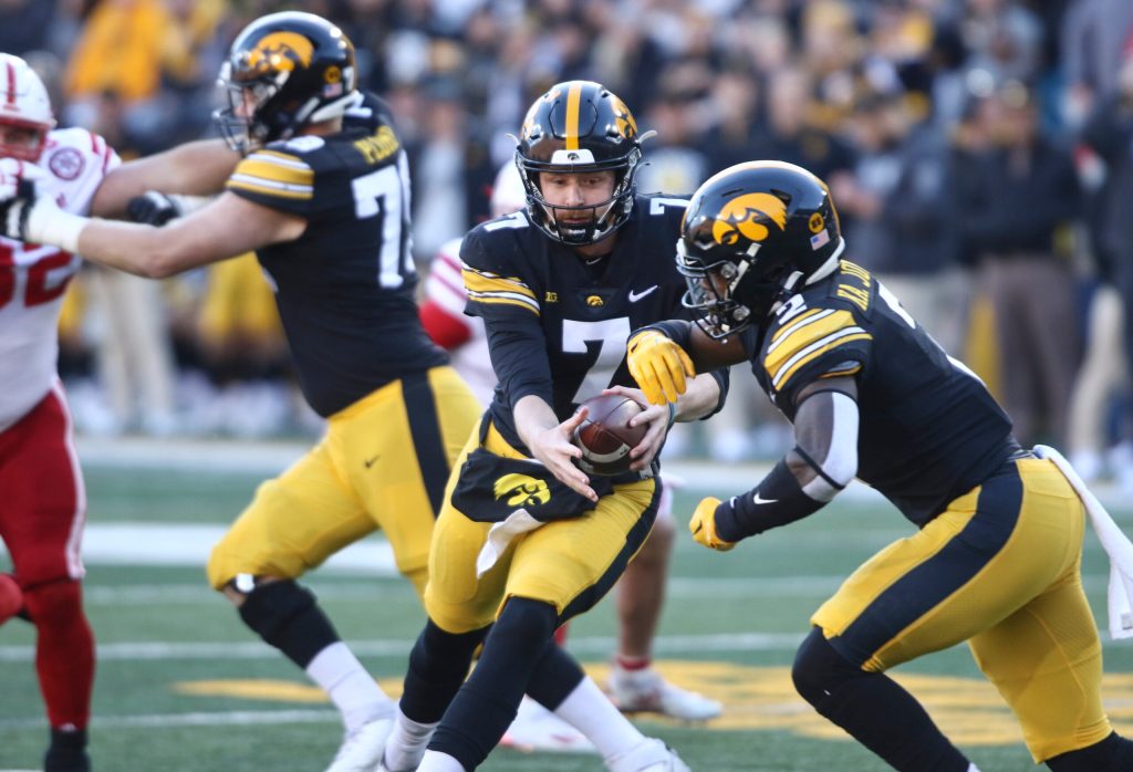 Bet $5 On Iowa vs. Utah State & Get $200 In Bonus Bets