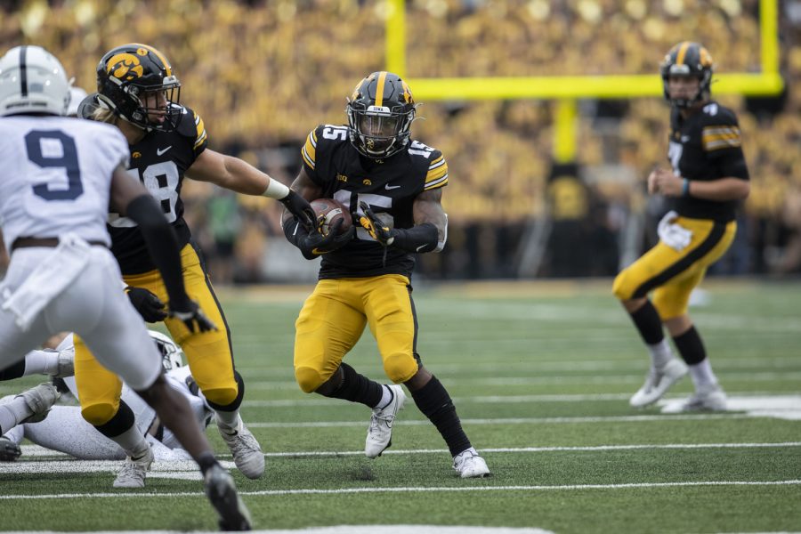 Bet $5 On Iowa vs. Penn State & Get $200 In Bonus Bets