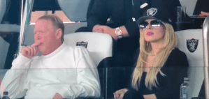 Mark Davis’ Girlfriend is Way Too Hot